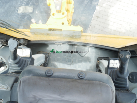 Retroexcavadora - Komatsu WB97R