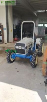 Tractor agrícola -  - 640 4wd