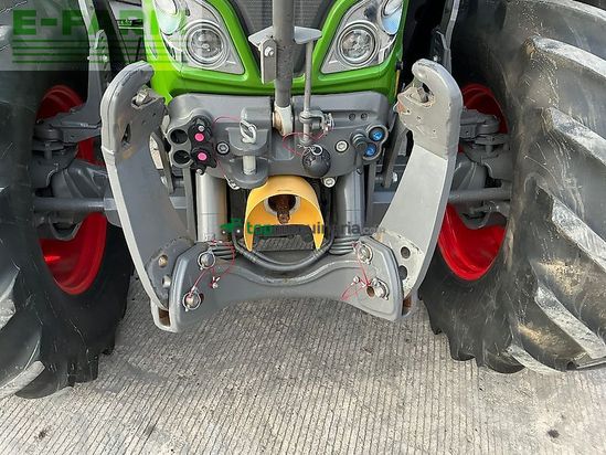 Tractor agrícola - Fendt - 724 profi plus tractor (st27860)