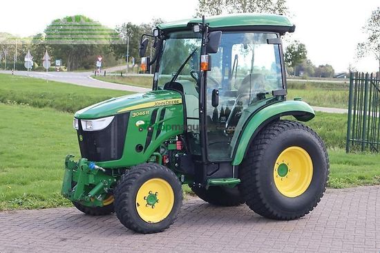 Tractor agrícola - John Deere - 3046r tractor