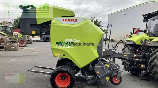 Empacadora gigant - Claas - rollant 520 rc