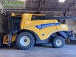 Cosechadora de Cereal - New Holland - cr8-80