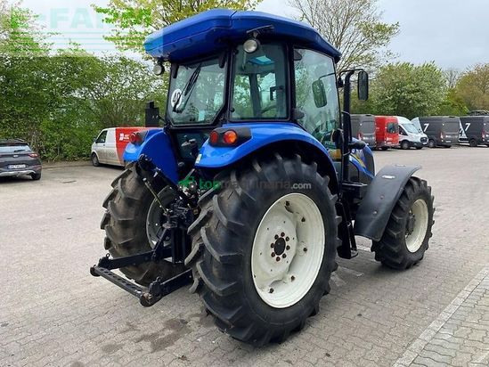 Tractor agrícola - New Holland - td 5.85