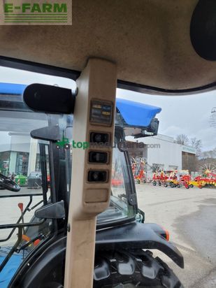 Tractor agrícola - John Deere - 5615 vinero