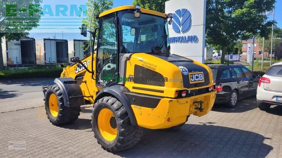Minicargadora - JCB - tm 220