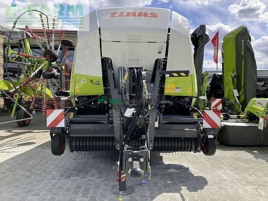 Empacadora gigant - Claas - quadrant 5200 fc evolution
