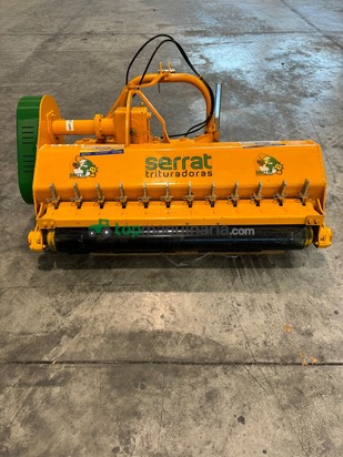 Trituradora SERRAT modelo TRIGON DESPLAZABLE  T-1600