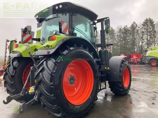 Tractor agrícola - Claas - arion 630 hexashift