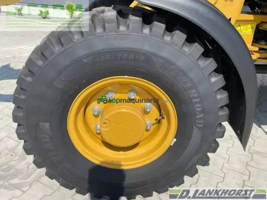 Minicargadora - Caterpillar - 906