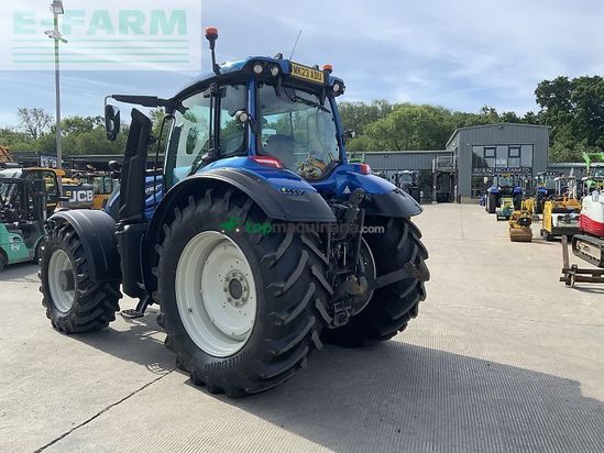 Tractor agrícola - Valtra - t195 versu tractor (st23736) Versu