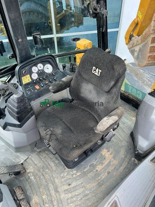 Retroexcavadora - CAT 432 E
