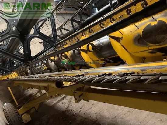 Cosechadora de Cereal - New Holland - cx 880 hd