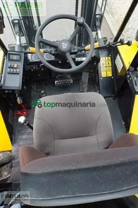 Elevadora - JCB - 940-4