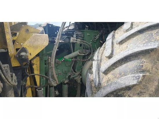 Cosechadora de Cereal - John Deere - 8600