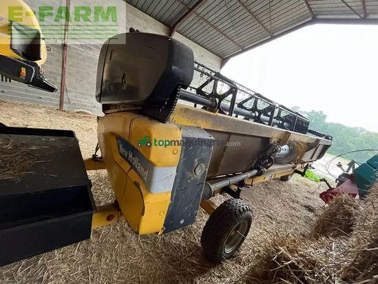 Cosechadora de Cereal - New Holland - csx 7070