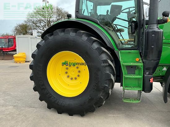 Tractor agrícola - John Deere - 6215r premium edition tractor (st26314)