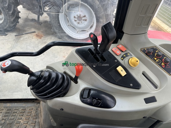 Tractor agrícola - Massey Ferguson - 5465 4 RM