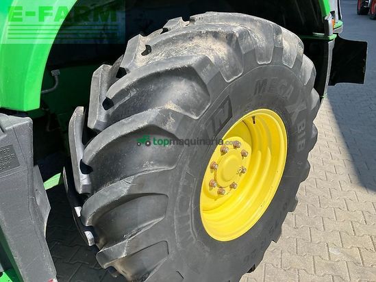 Cosechadora de Cereal - John Deere - 8300