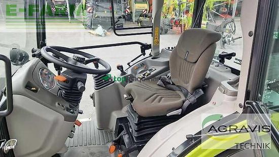 Tractor agrícola - Claas - nexos 240 l