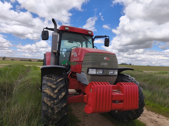 Tractor agrícola - Mc Cormick - T M X150