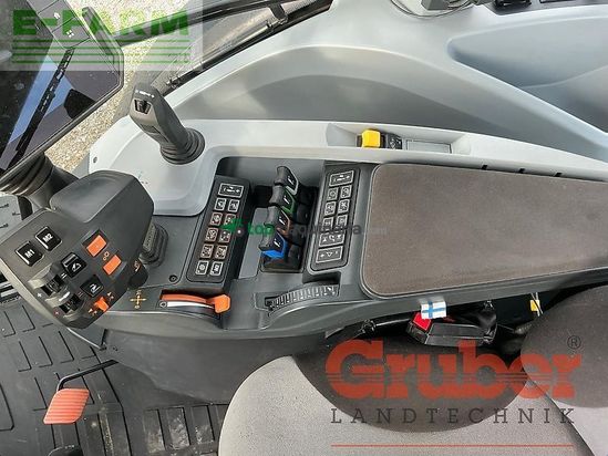 Tractor agrícola - Valtra - g 135 v 1b9