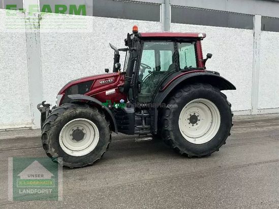 Tractor agrícola - Valtra - n 123