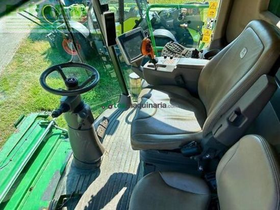 Cosechadora de Cereal - John Deere - t 560 i