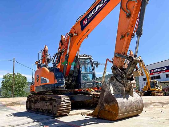 Excavadora DOOSAN DX235LCR