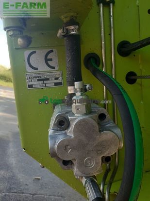 Cabezal - Claas - vario-schneidwerk v 750 + transportwagen
