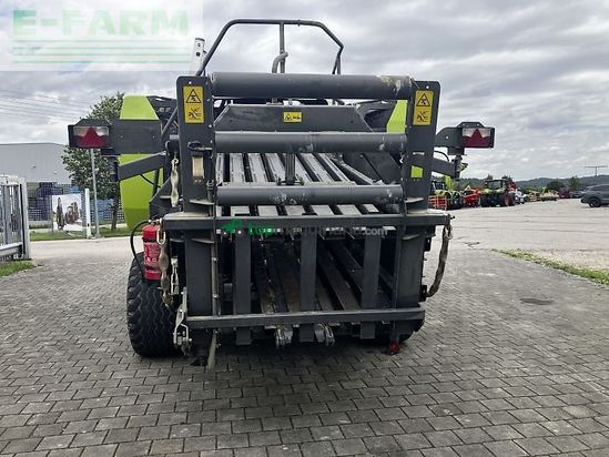 Empacadora gigant - Claas - quadrant 5200 fc