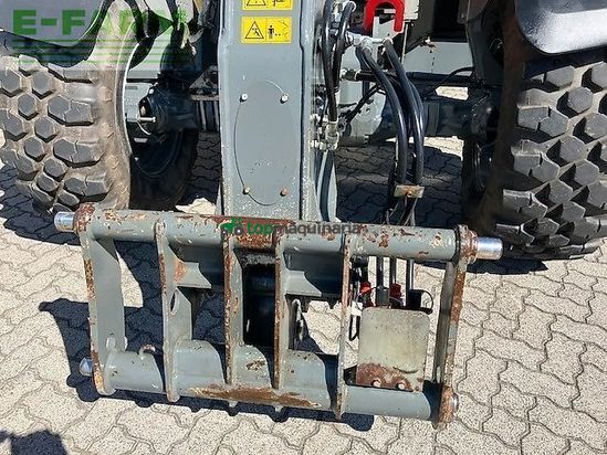 Telescopica - Liebherr - t33-10 s