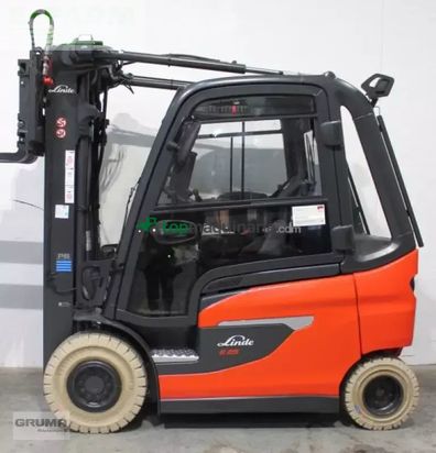 Elevadora - Linde - e 25 1252