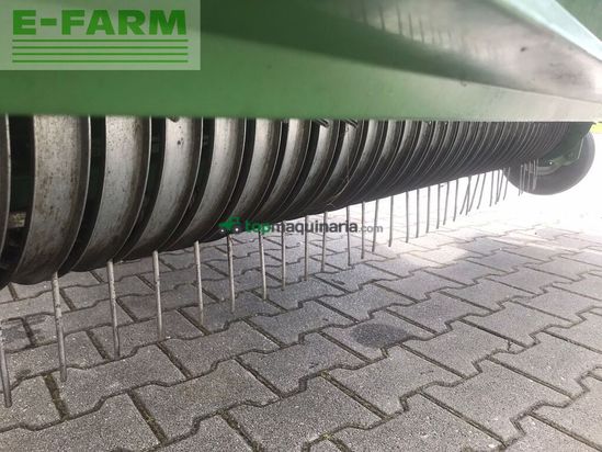 Empacadora gigant - Krone - comprima cv 150xc