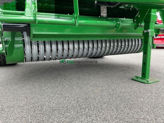 Empacadora gigant - John Deere - F 441 M Rundballenpresse