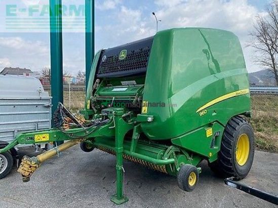 Empacadora gigant - John Deere - 960