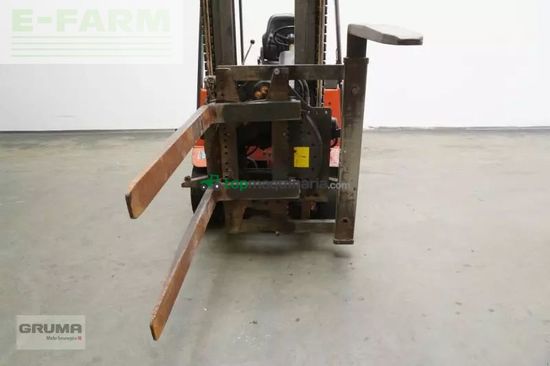 Elevadora - Linde - e 25 z 325