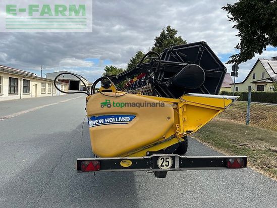 Cosechadora de Cereal - New Holland - cr 9.80