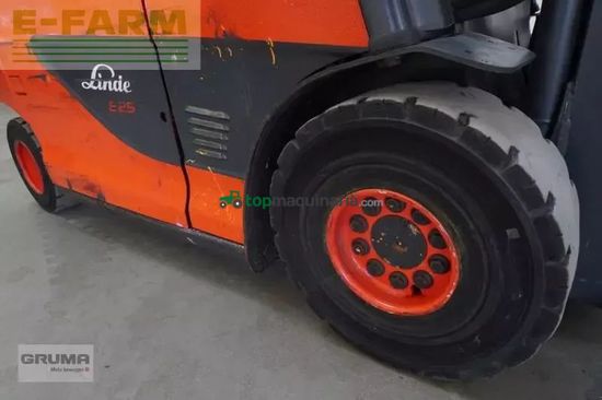 Elevadora - Linde - e 25/600 h 387