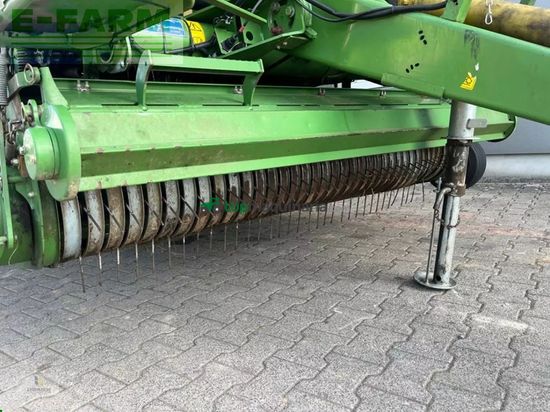 Empacadora gigant - Krone - comprima cv 150 xc