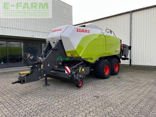 Empacadora gigant - Claas - quadrant 5300 fc t+st