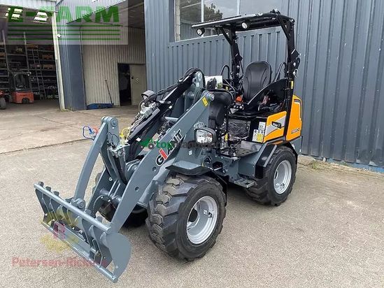 Minicargadora - Giant - g2300 hd
