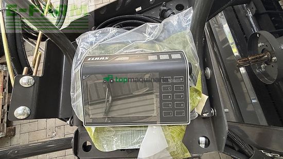 Empacadora gigant - Claas - variant 580 rc pro