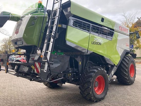 Cosechadora de Cereal - Claas - lexion 7500 - v930 vario