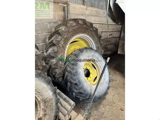 Tractor agrícola - John Deere - 6230