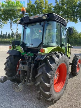 Tractor agrícola - Claas - elios 220 cabine 4rm