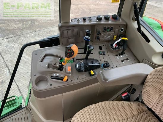 Tractor agrícola - John Deere - 6110m tractor (st24895)