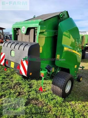Empacadora gigant - John Deere - v461m