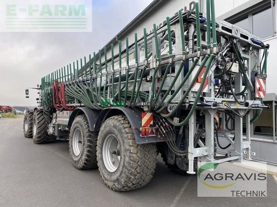 Tractor agrícola - Claas - xerion 4000 trac vc TRAC VC