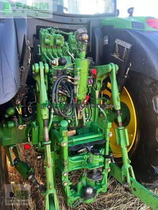 Tractor agrícola - John Deere - 6215r