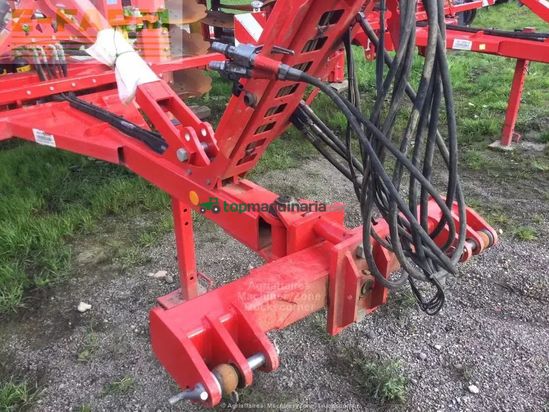 Cultivador - Pöttinger - terradisc 4001t